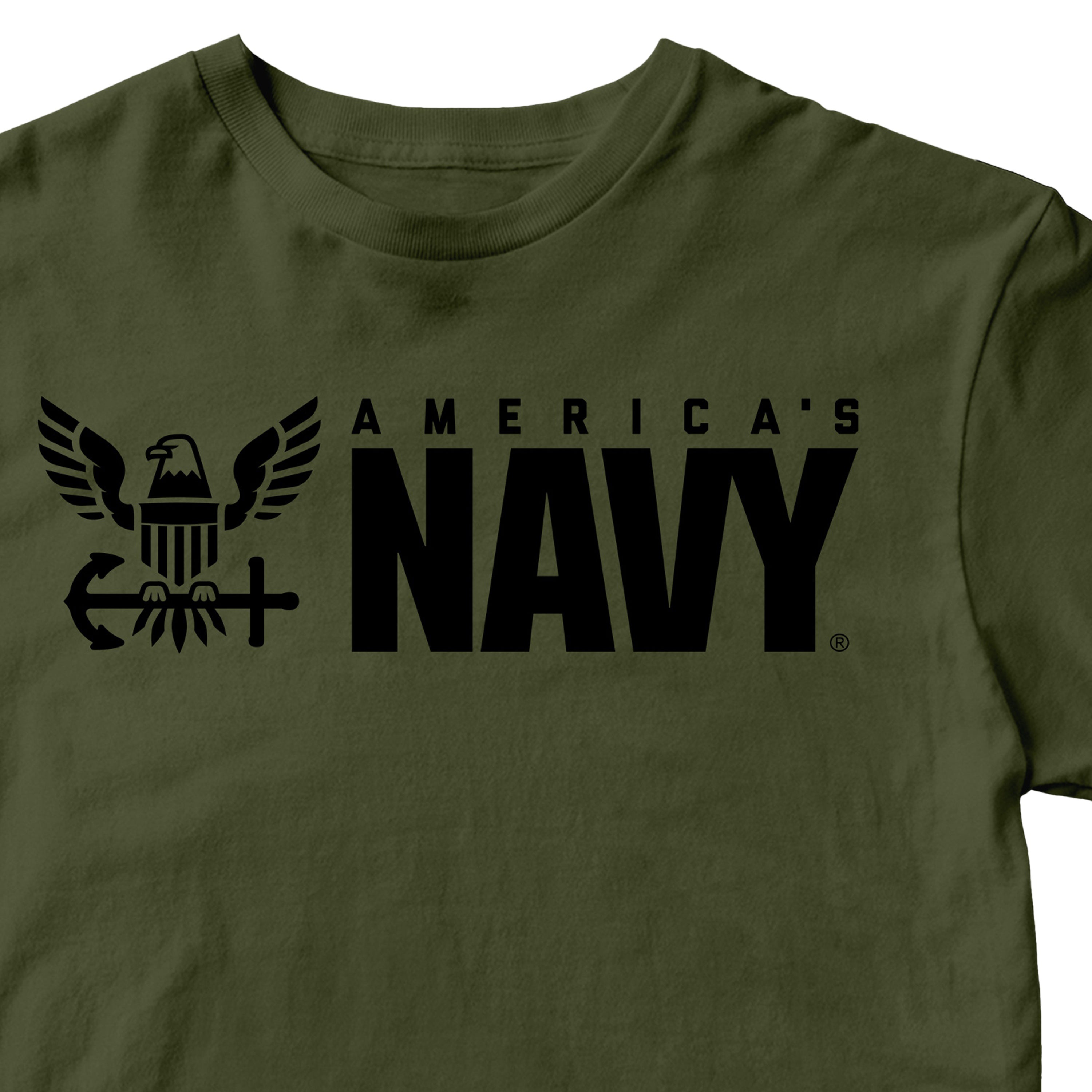 NAVY T-shirt featuring a stylized eagle with outstretched wings clutching a naval anchor alongside prominent uppercase AMERICA’S NAVY text.