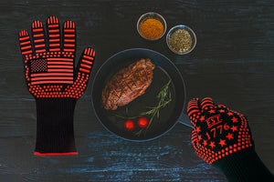 US Flag Heat Resistant BBQ Oven Gloves with Pan